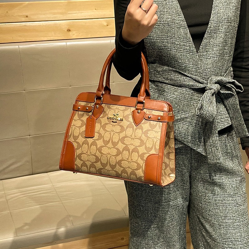 女性用のクラシックでエレガントなクロスボディバッグ、プレミア - Women Bags Premium Brands のレビューと価格