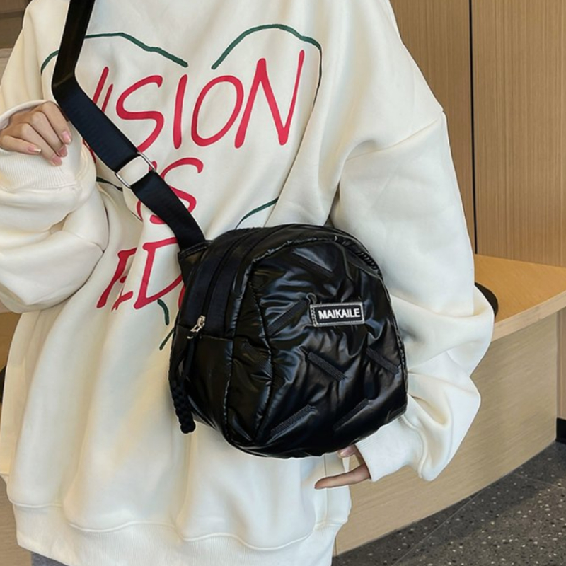 ジッパー付きソリッドPUスイートレディースクロスボディバッグ - Women Bags Sale のレビューと価格