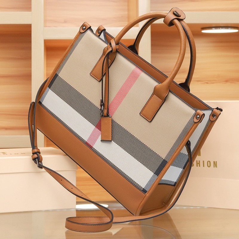 プレミアムレザーメッセンジャーバッグ クロスボディバッグ レ - Women Bags Premium Brands のレビューと価格