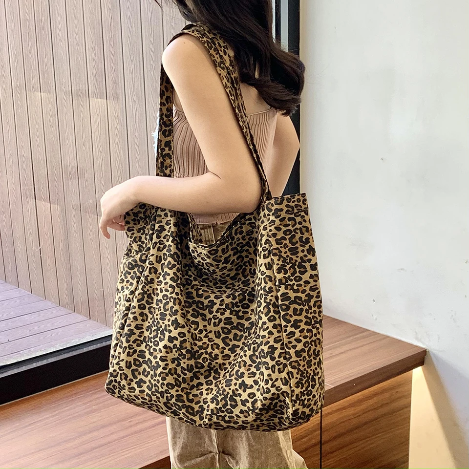 女性用キャンバスハンドバッグ,大容量トートバッグ,ヒョウ柄, - Women Bags Sale のレビューと価格