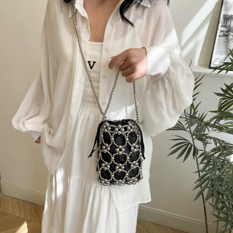 ホワイトビーズバケットショルダー＆クロスボディバッグ、高級感 - Women Bags On Sale Clearance のレビューと価格