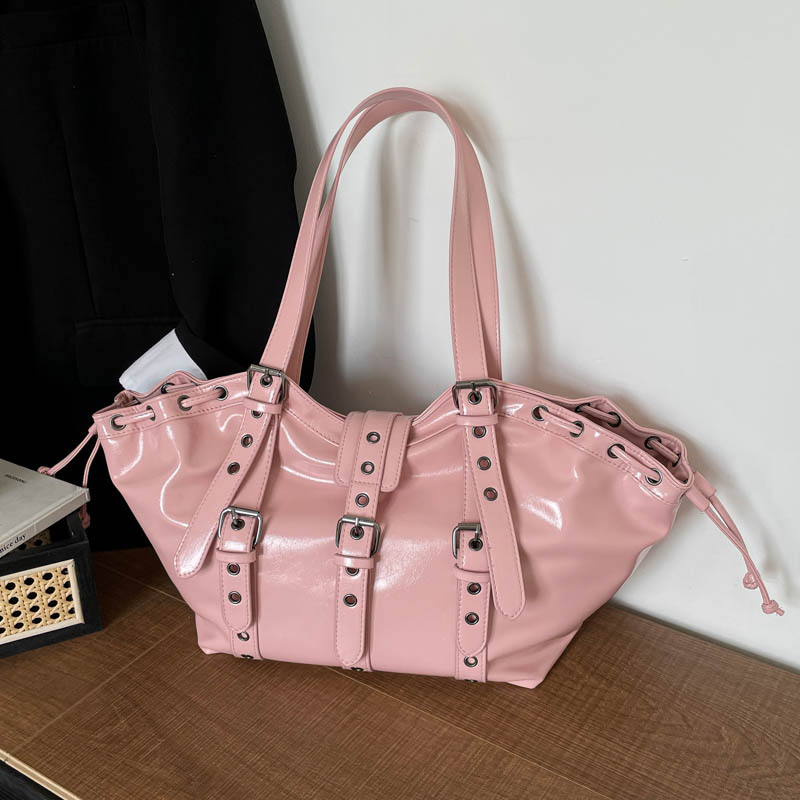 Y2Kゴシックリベット調節可能ストラップショルダーバッグ人気 - Women Bags Sale のレビューと価格