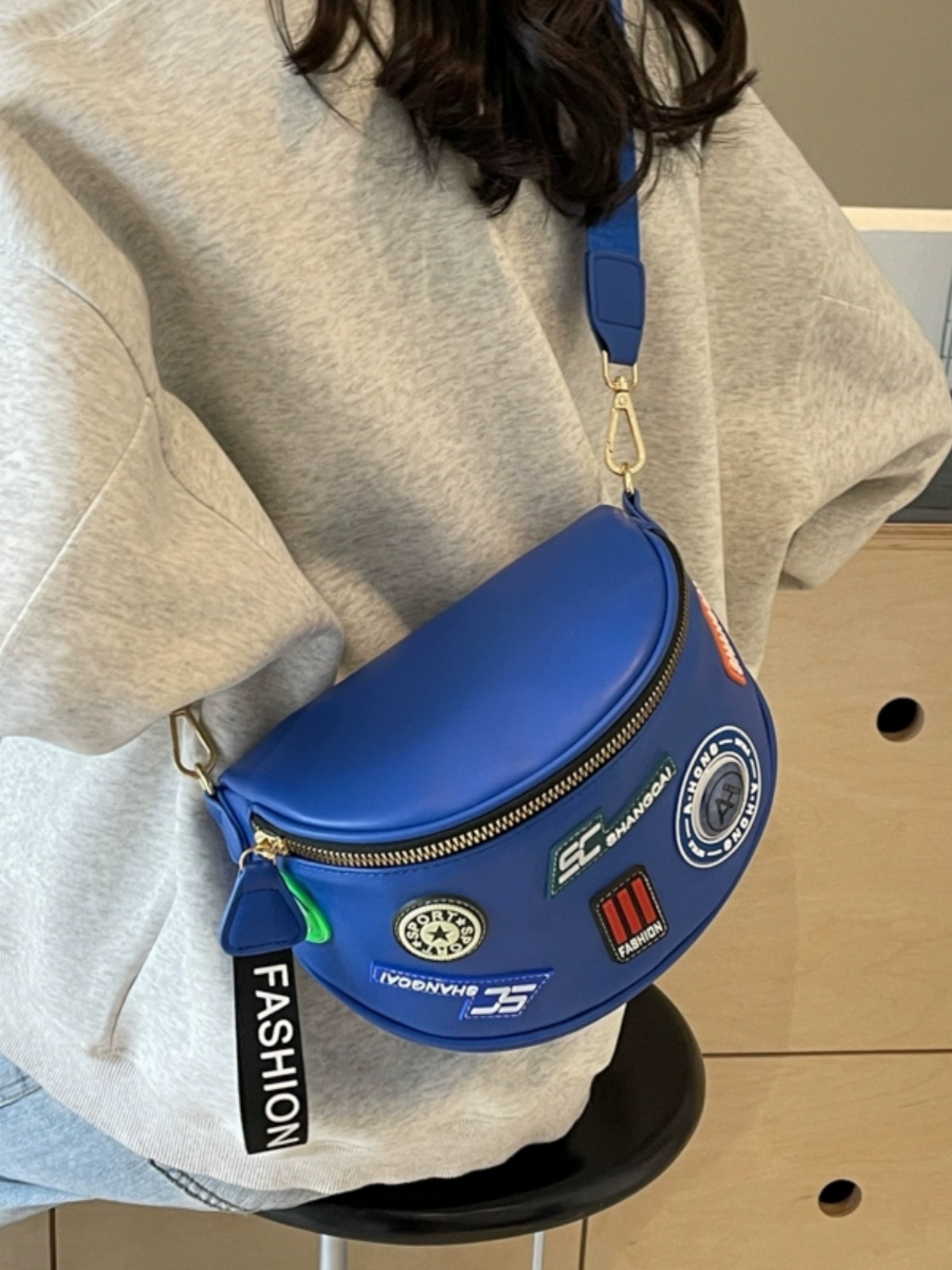 光沢のあるスパンコールシェルクロスボディバッグ女性のカジュア - Women'S Elle Bags のレビューと価格